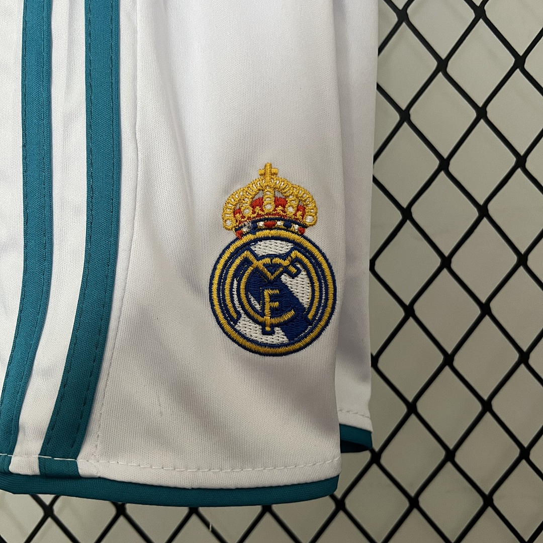 kids Real Madrid 17/18 home size: 16-28 9