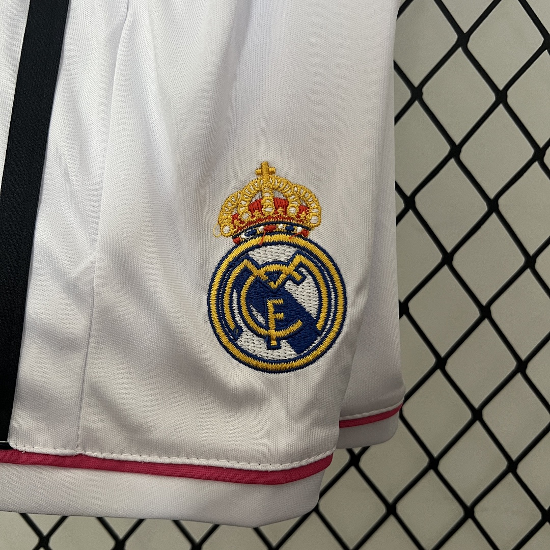 kids Real Madrid 14/15 home size: 16-28 7