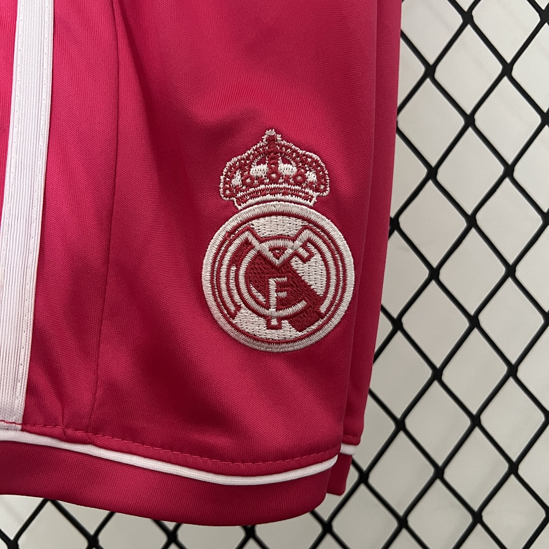 kids Real Madrid 14/15 away size: 16-28 4