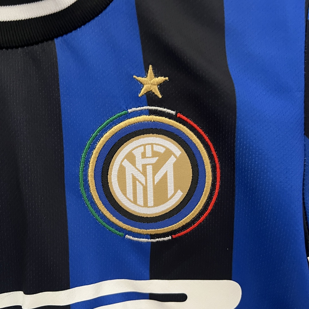 kids Inter Milan 09/10 home size: 16-28 3