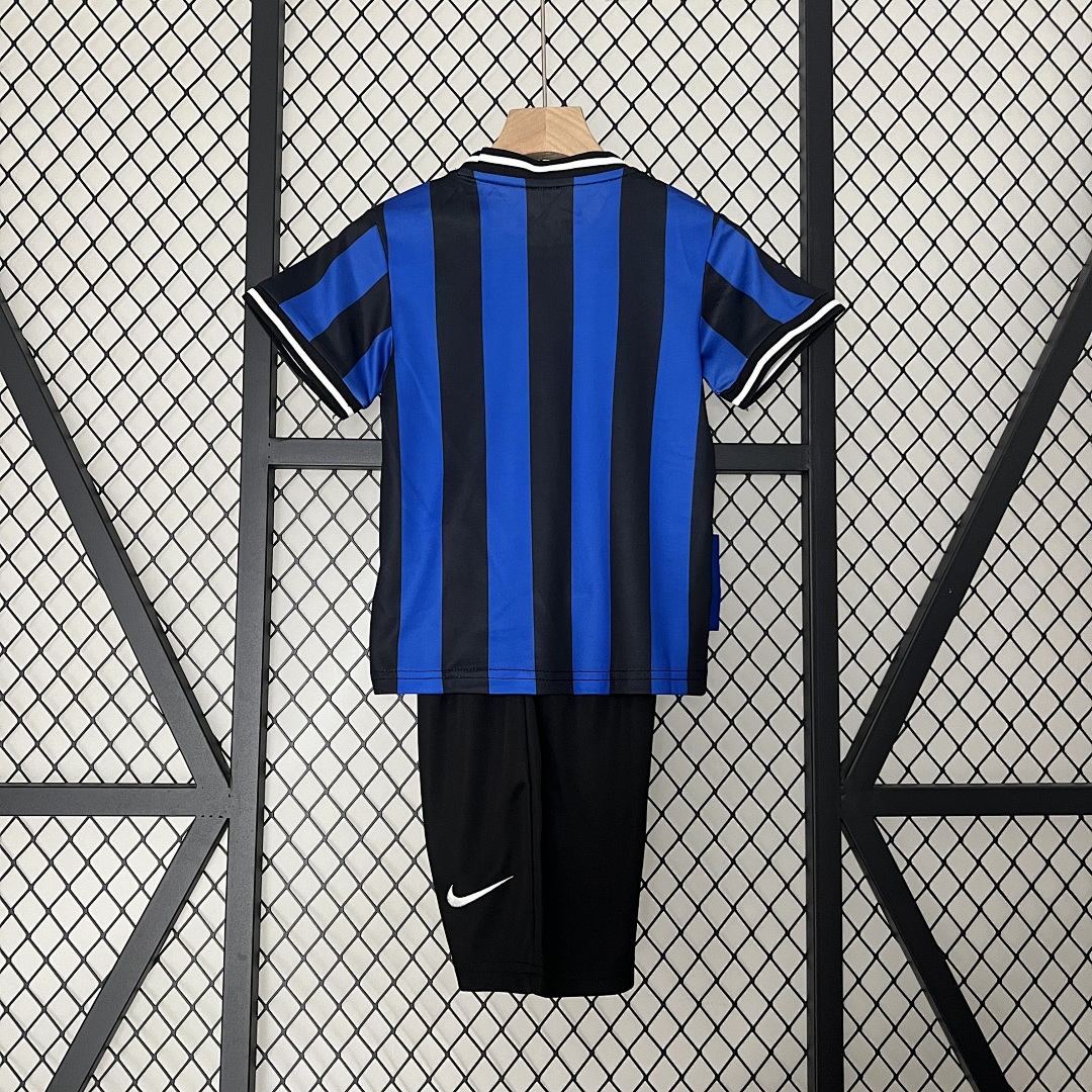 kids Inter Milan 09/10 home size: 16-28 8