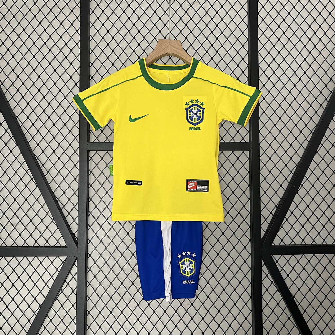 kids Brazil1998 home size: 16-28 2