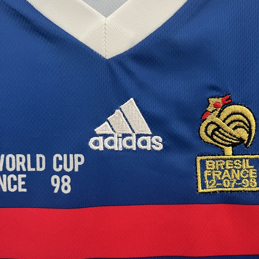 kids France 1998 home size: 16-28 2