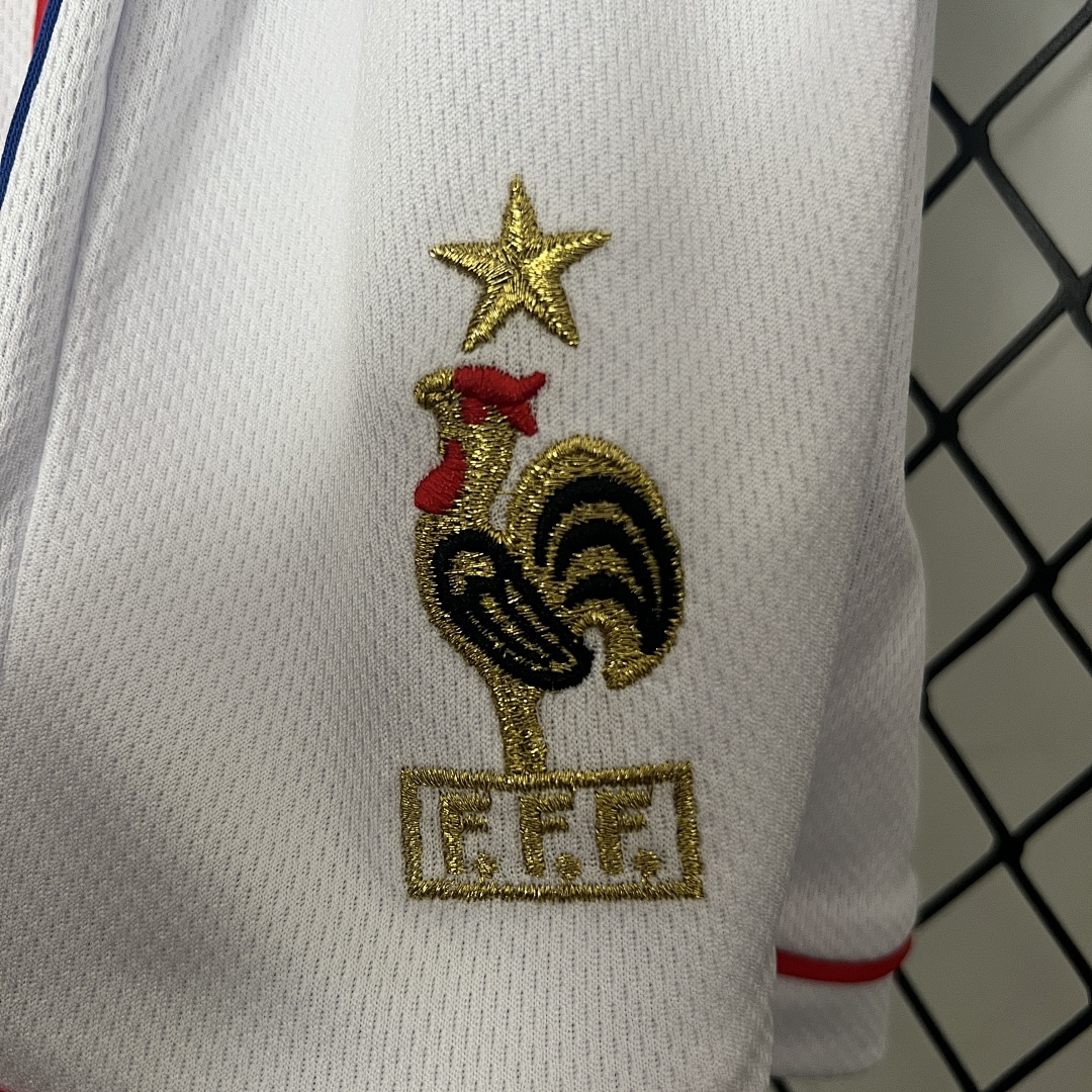 kids France 1998 home size: 16-28 8