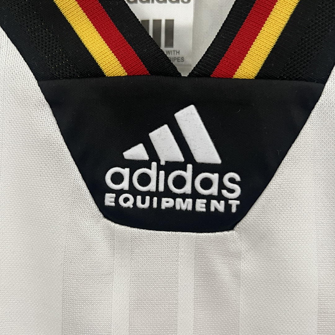 kids Germany 1992 home size: 16-28 8