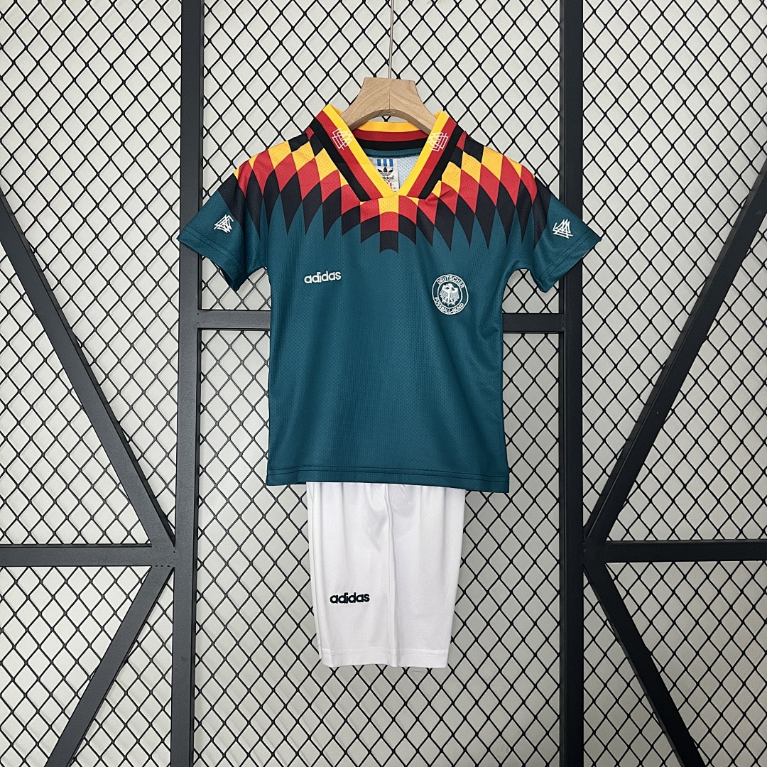 kids Germany 1994 away size: 16-28 4
