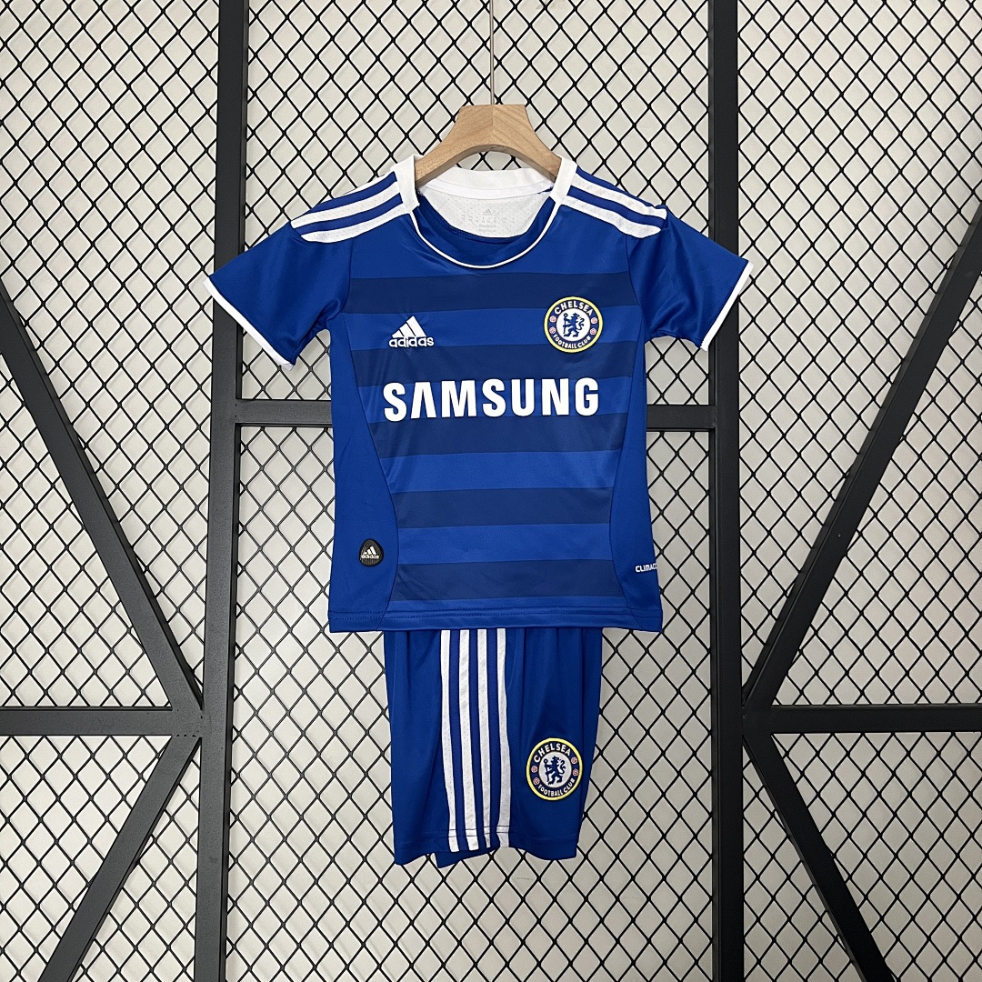 kids Chelsea 2012 Champions League home game size: 16-28