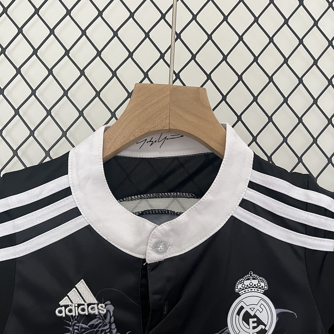 kids Real Madrid 14/15 third away size: 16-28 7