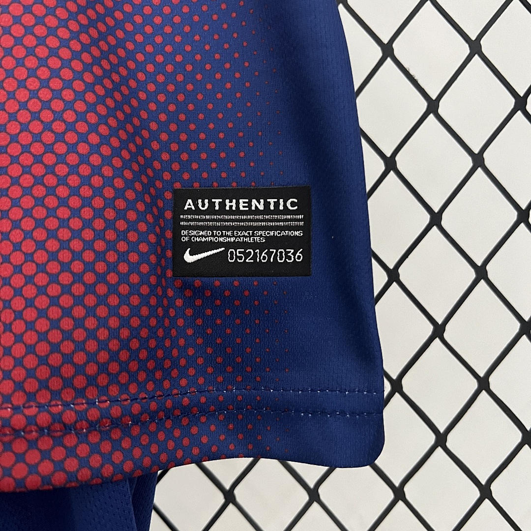 kids Barcelona12/13 home size: 16-28 4
