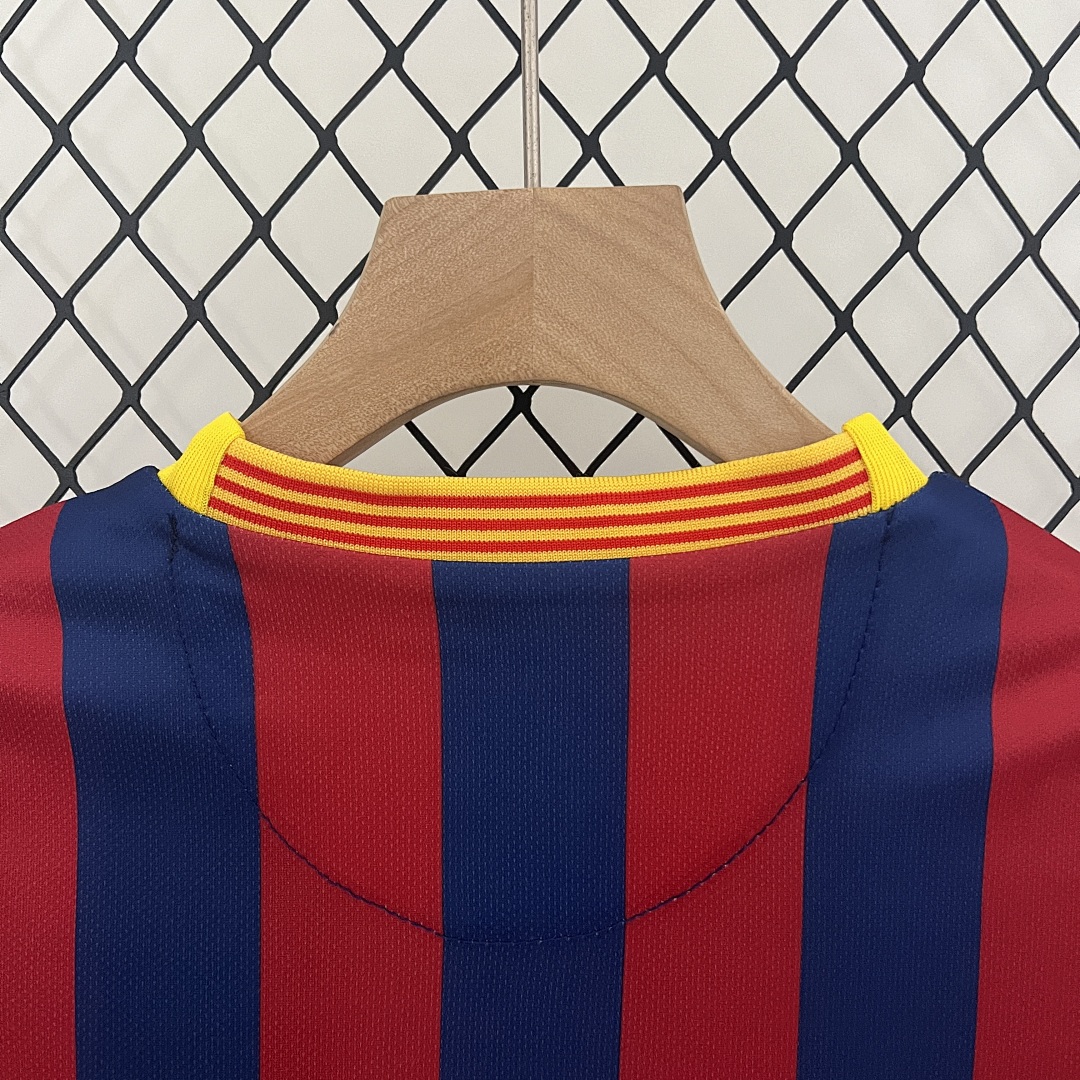 kids Barcelona 13/14 home size: 16-28 2