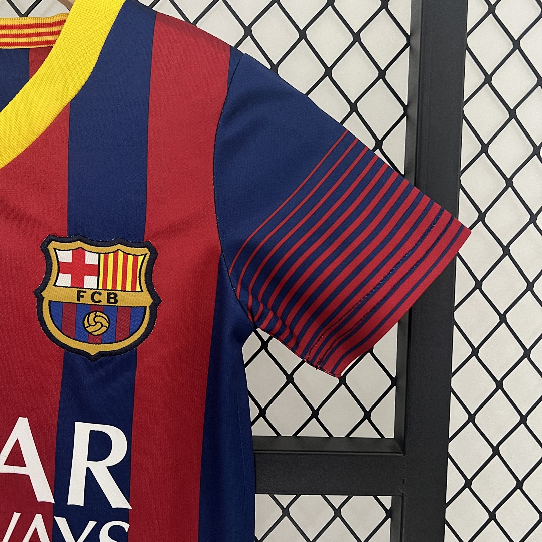 kids Barcelona 13/14 home size: 16-28 9
