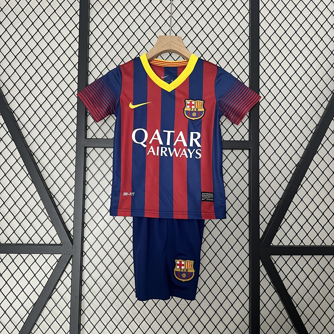 kids Barcelona 13/14 home size: 16-28