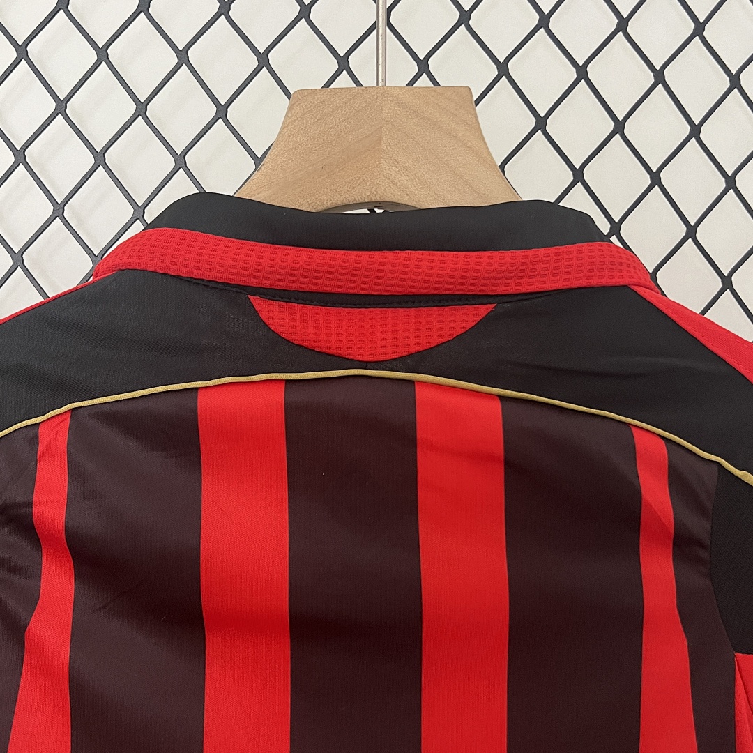 kids AC Milan06/07 home size: 16-28 2