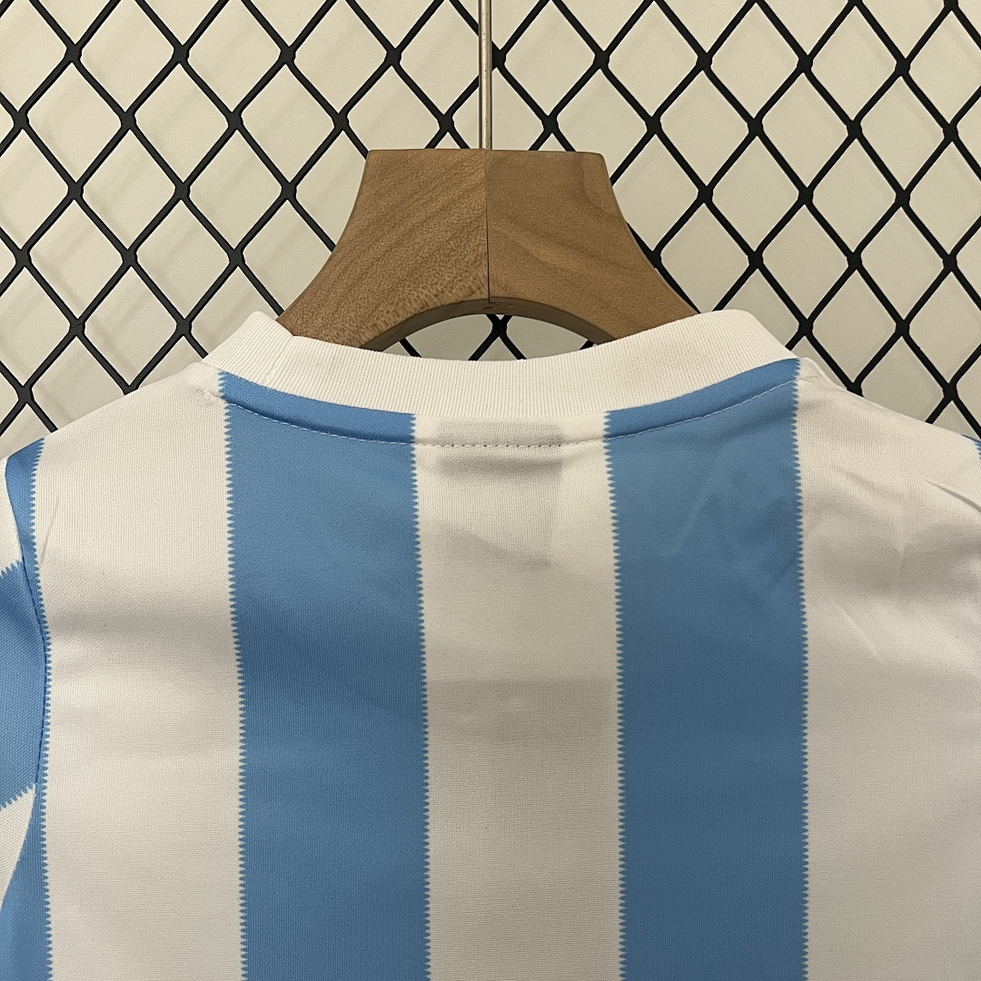 kids Argentina1986 home size: 16-28 5