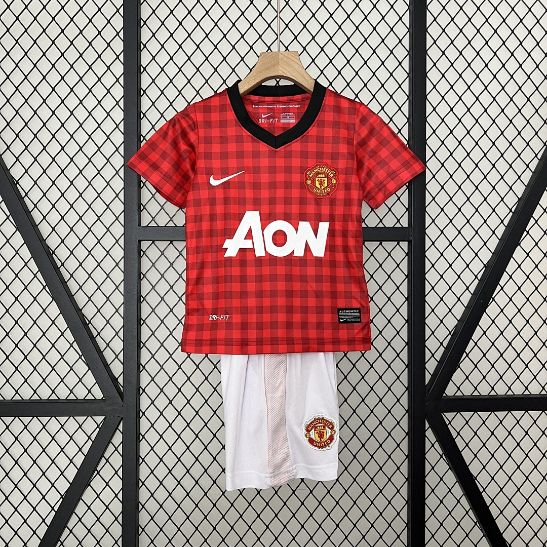 kids M-U 12/13 home size: 16-28