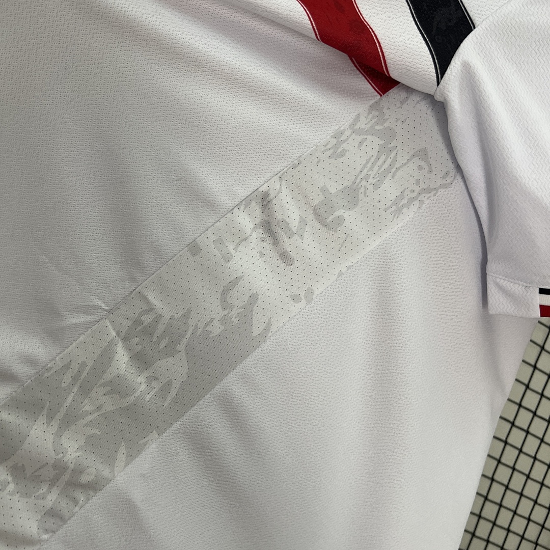 24/25 Holy Cross Away S-4XL 9