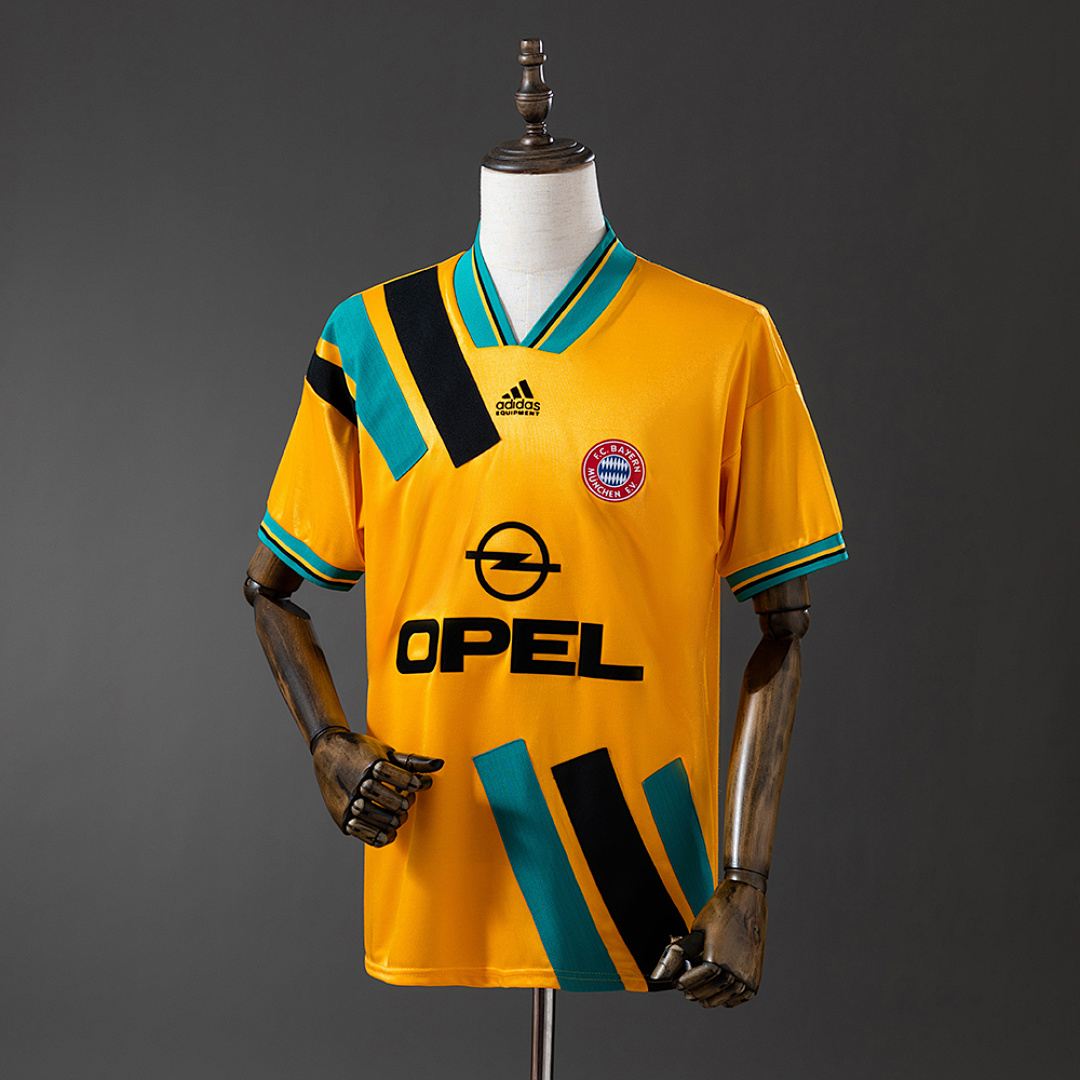 Retro Bayern Munich 93/95 Away S-XXL 8