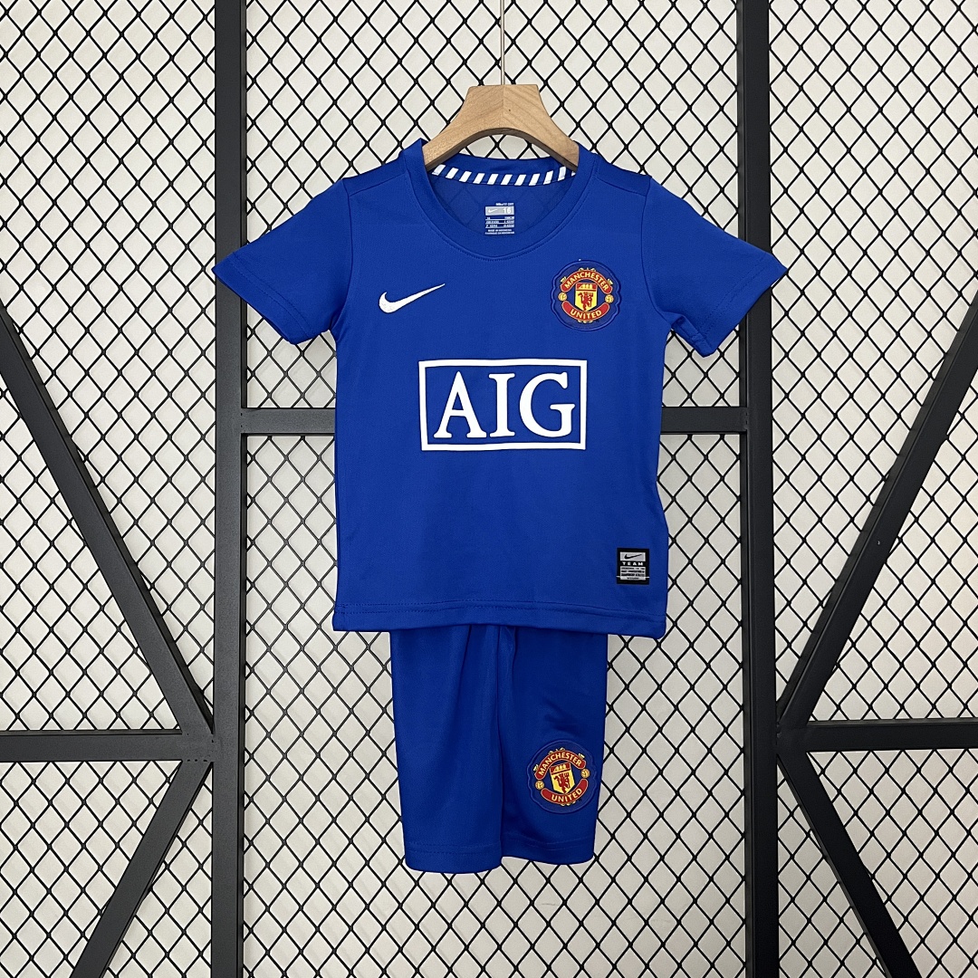 kids M-U 08/09 away size: 16-28