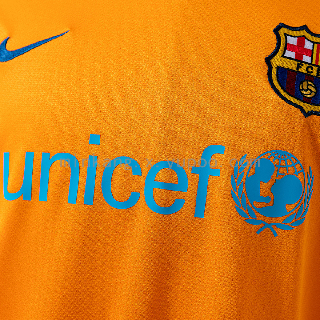 Retro Barcelona 06/07 Away S-XXL 5