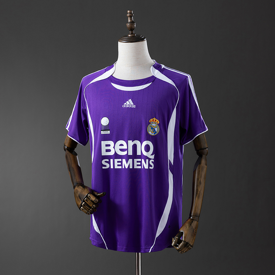 Retro Real Madrid 06/07 Third away S-XXL 9