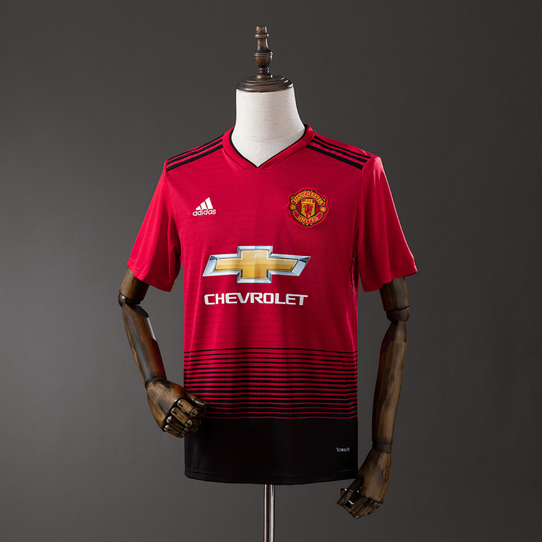 Retro 18/19 M-U home S-XXL 9