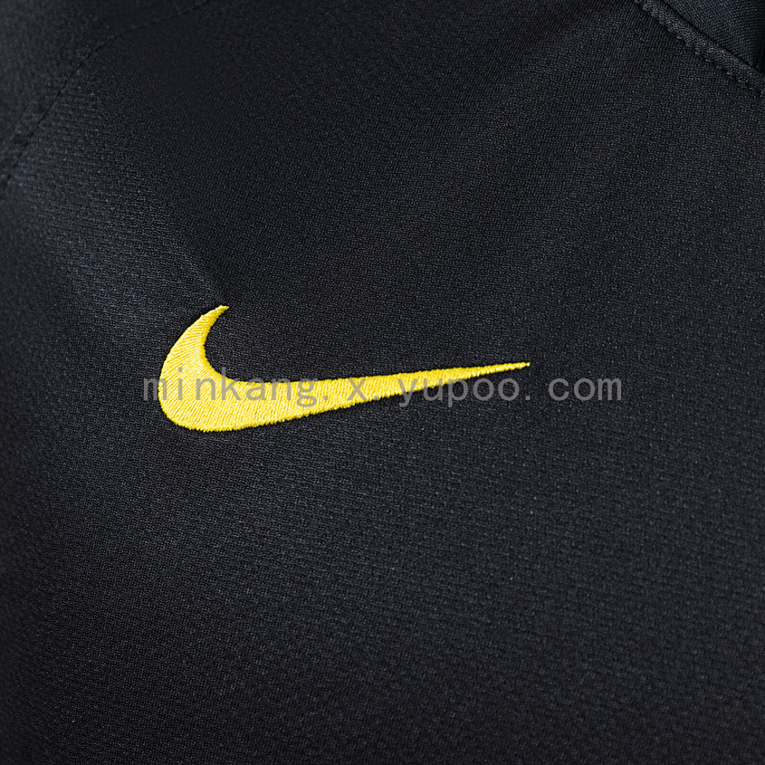 Retro Barcelona 11/12 away S-XXL 4