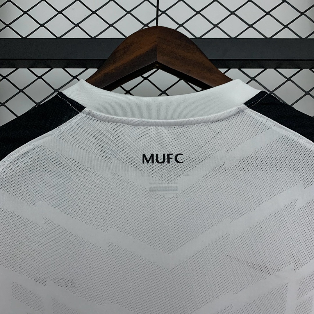 Retro M-U 10/11 Away S-XXL 5