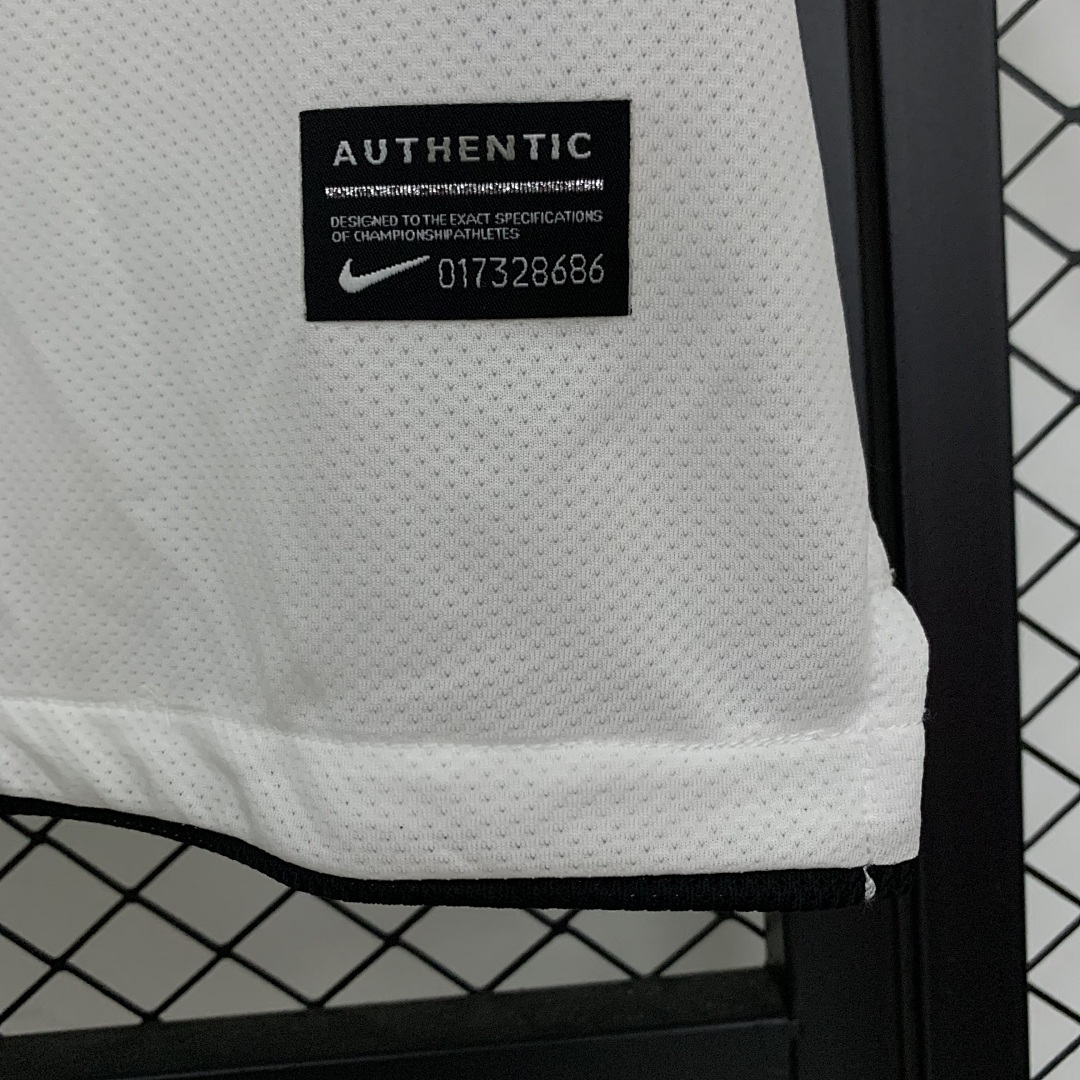 Retro M-U 10/11 Away S-XXL 8
