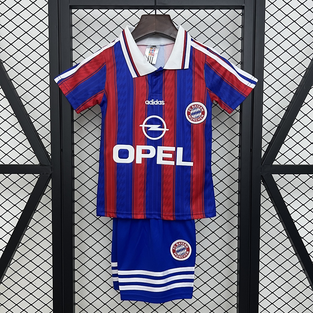 kids Bayern Munich 95/97 Home size: 16-28