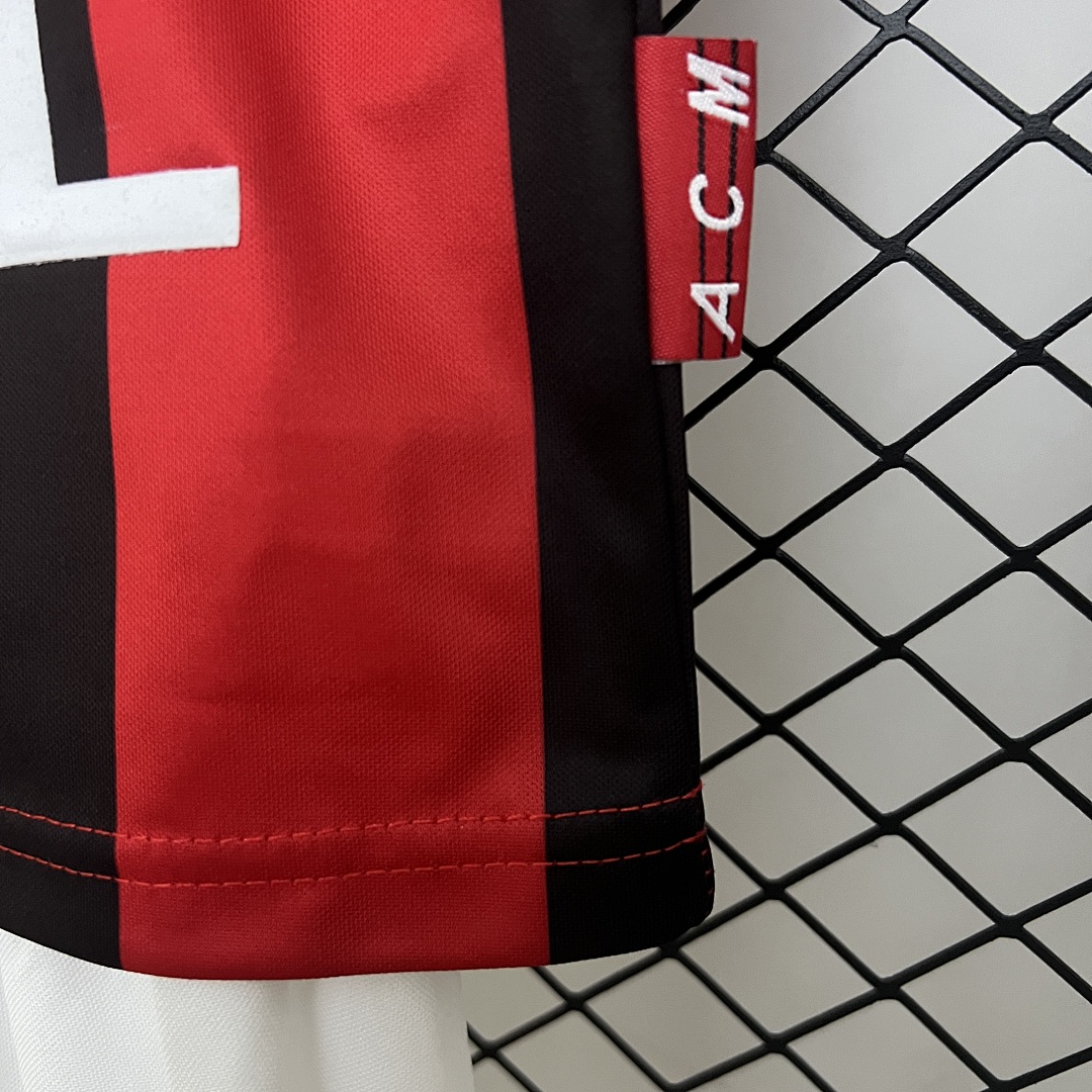 kids AC Milan 98/99 Home size: 16-28 7