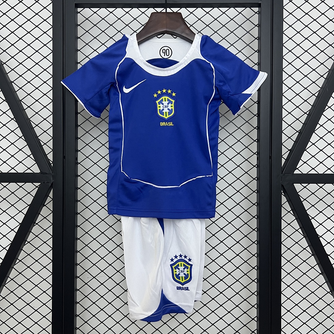 kids Brazil 2004 away size: 16-28 8