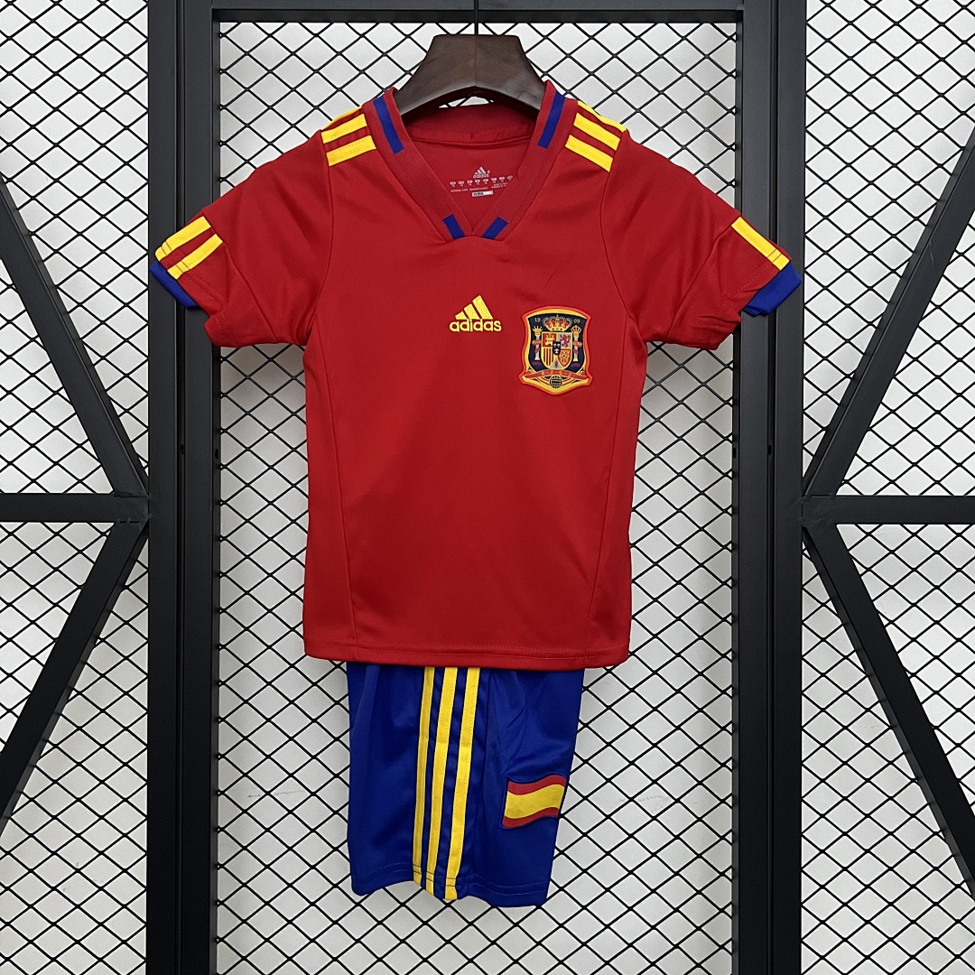 kids Spain 2010 home size: 16-28 8