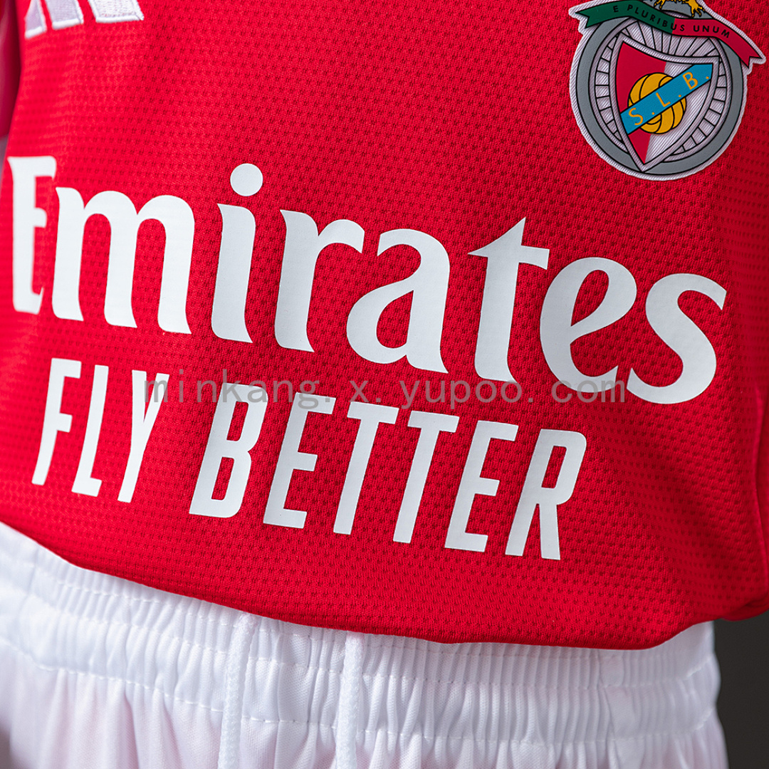 25/26 Kids Benfica Home Size: 16-28 7