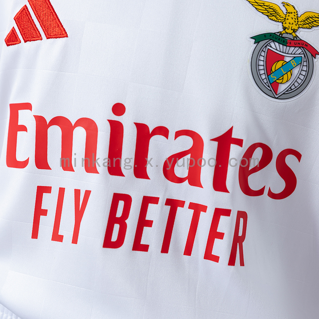 25/26 Kids Benfica Third away game Size: 16-28 7