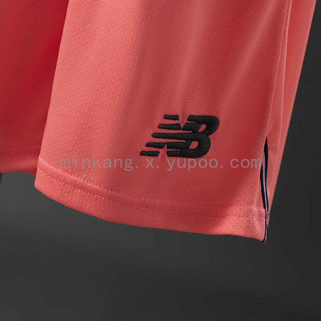 25/26 Kids Porto Away Size: 16-28 2