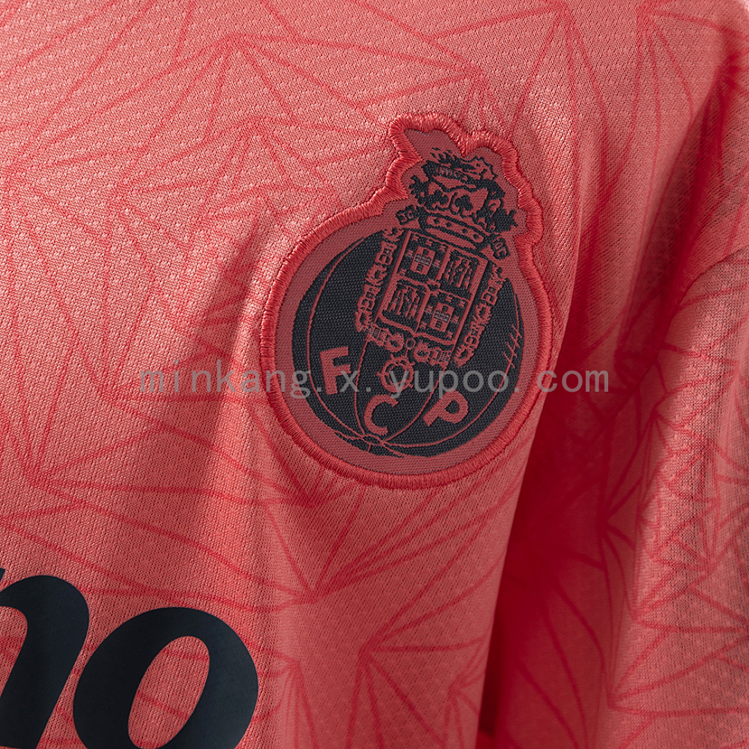 25/26 Kids Porto Away Size: 16-28 6