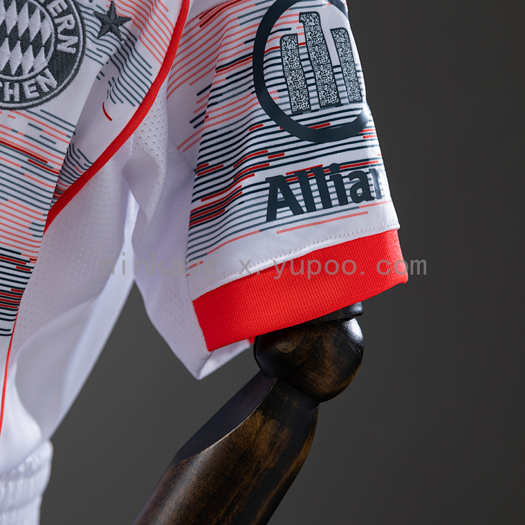 25/26 kids Bayern Munich Away size: 16-28 10