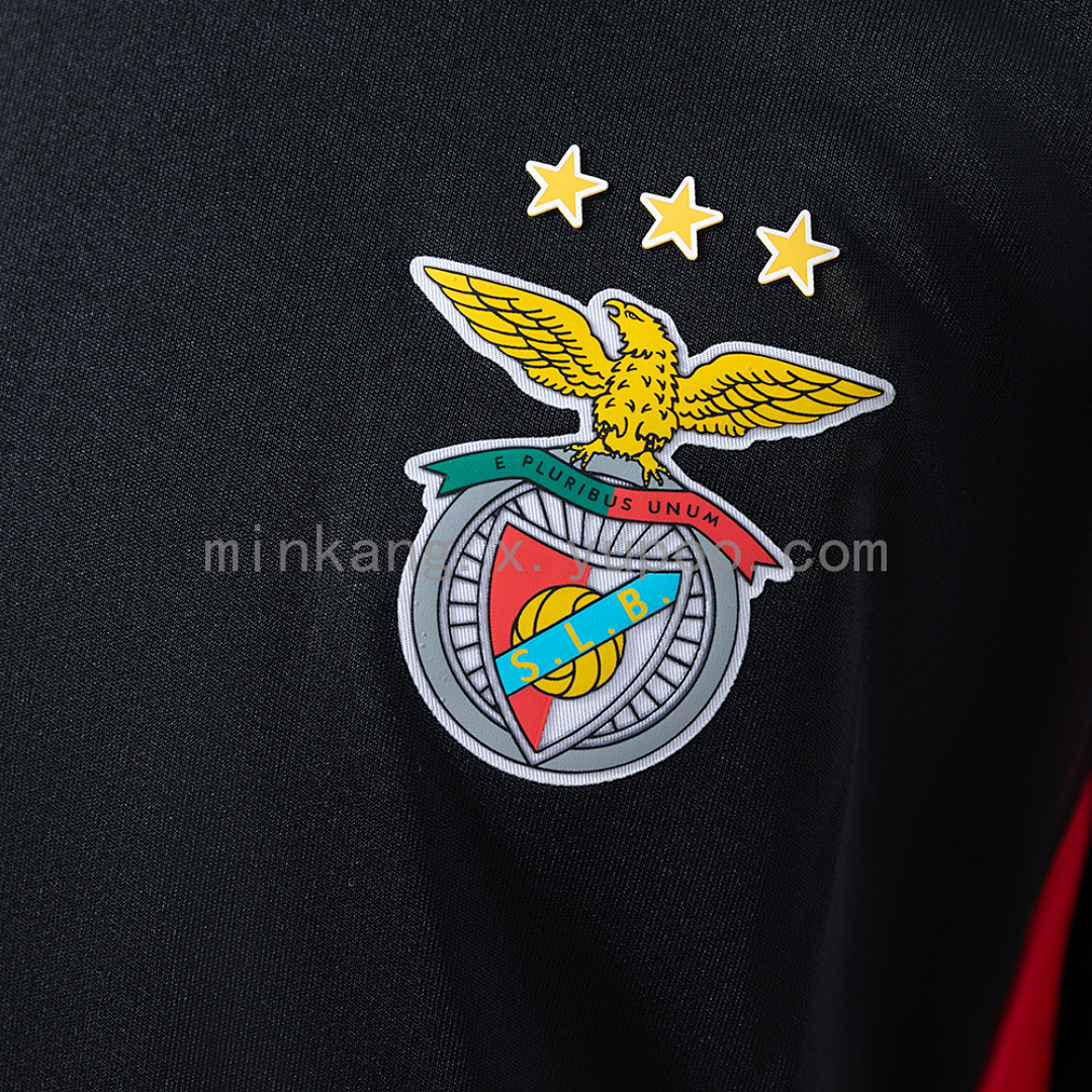 25/26 Kids Benfica Training clothes Size: 16-28 6