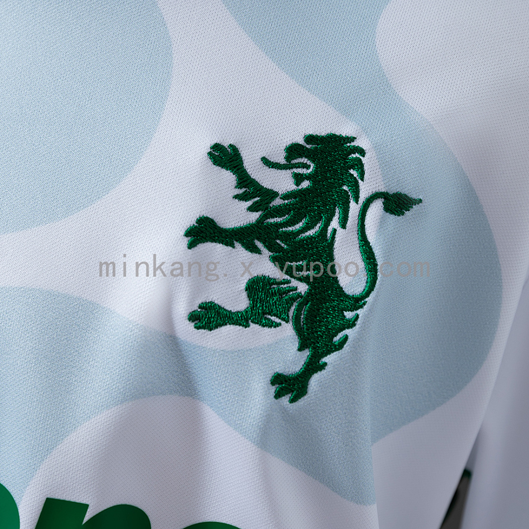 25/26 Kids Sporting Lisbon Third Away Size: 16-28 7