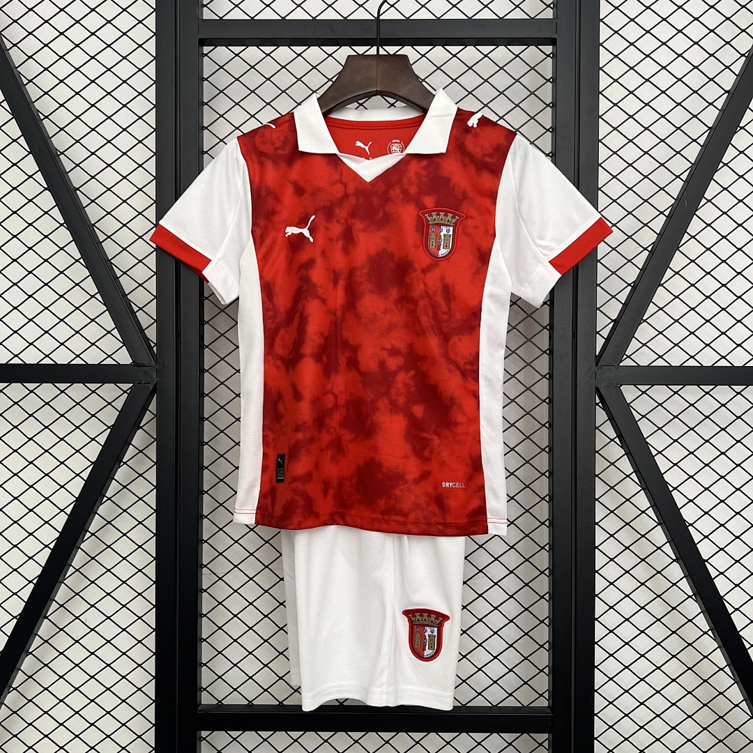 25/26 Braga Home Size: 16-28 10