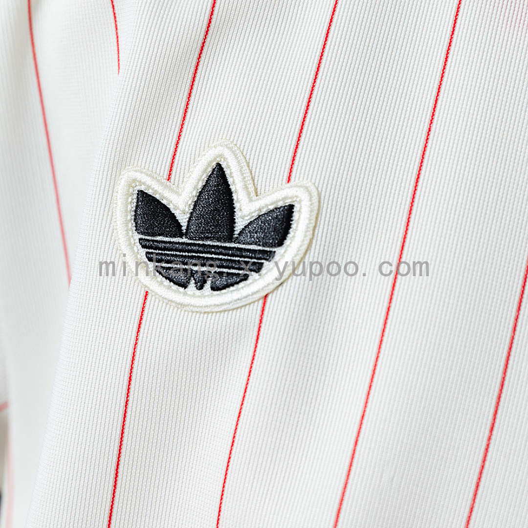 25/26 Benfica Retro Special Edition Size: 16-28 5