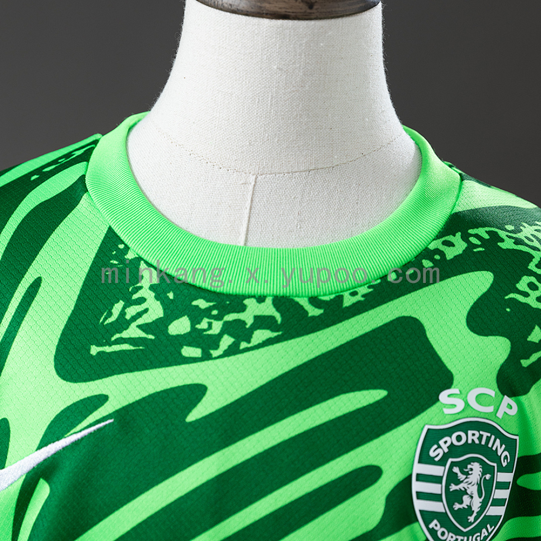 25/26 Sporting Lisbon Goalkeeper Green Size: 16-28 8