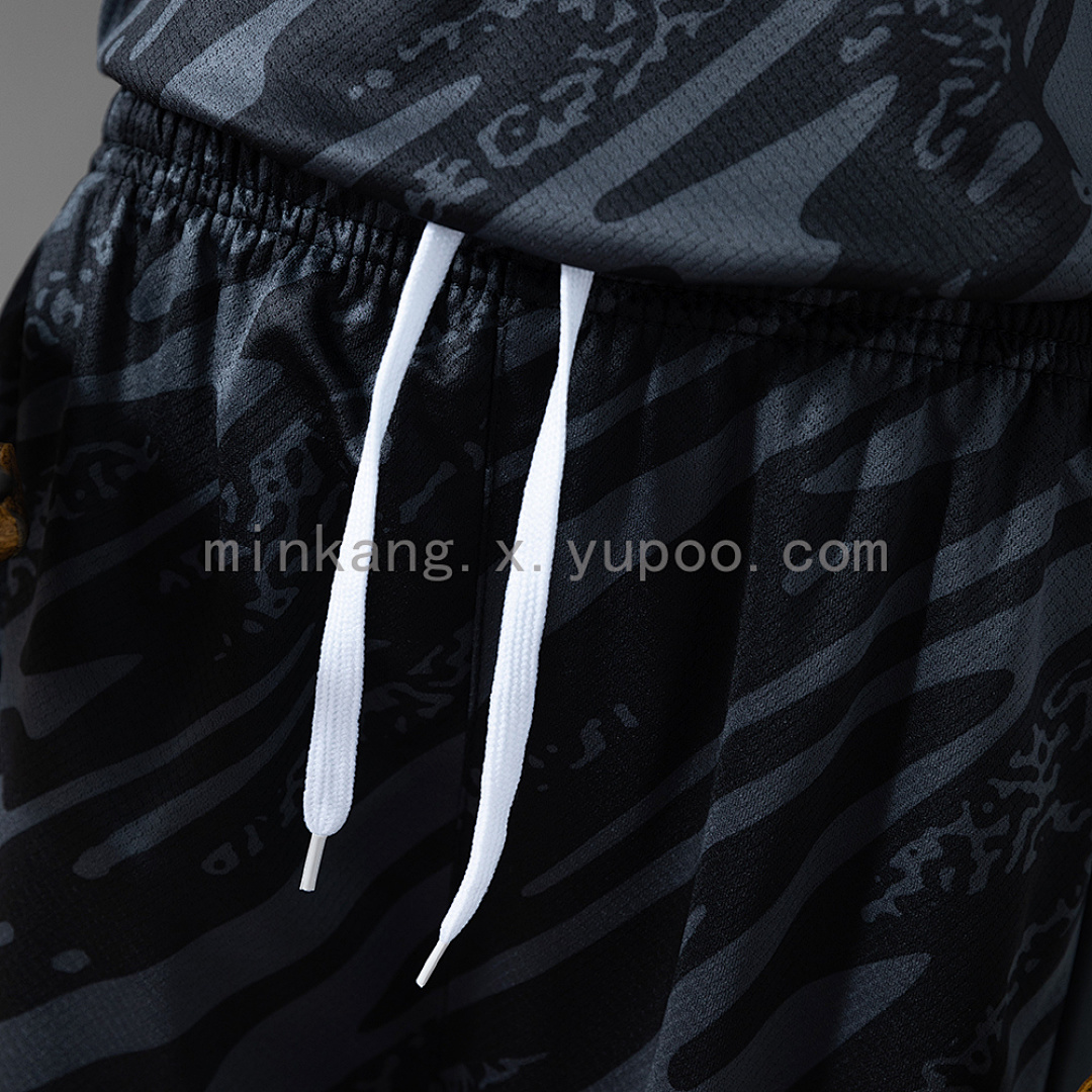 25/26 Sporting Lisbon Goalkeeper Black Size: 16-28 3