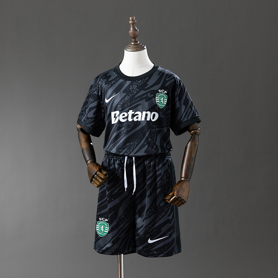 25/26 Sporting Lisbon Goalkeeper Black Size: 16-28