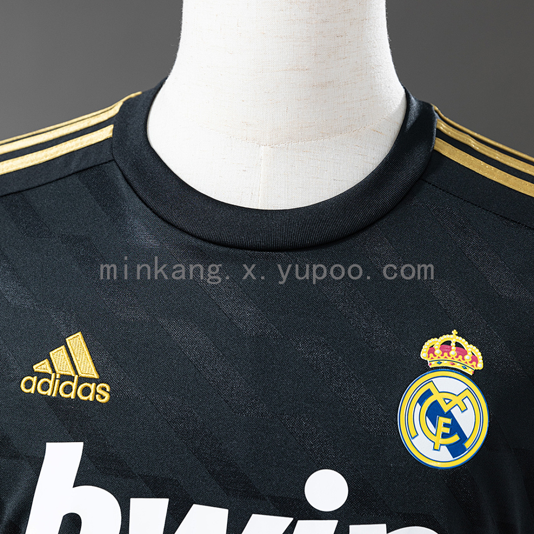 Retro Real Madrid 11/12 Away S-XXL 6