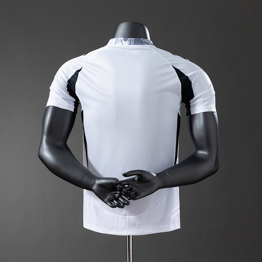Real Madrid 25/26 Player Version Jersey S-3XL 3