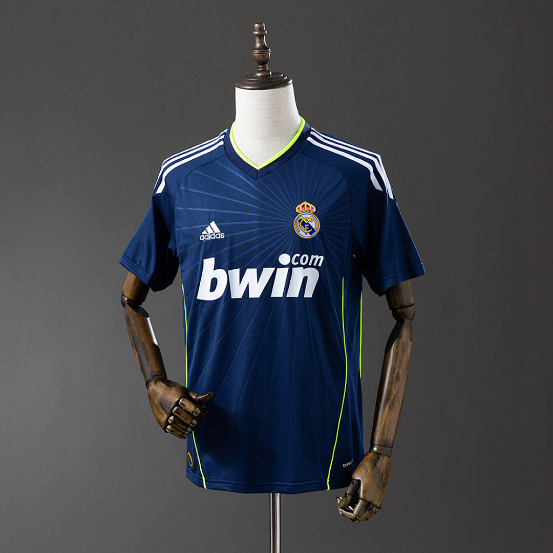 Real Madrid 10/11 Away Retro Jersey S-XXL 9