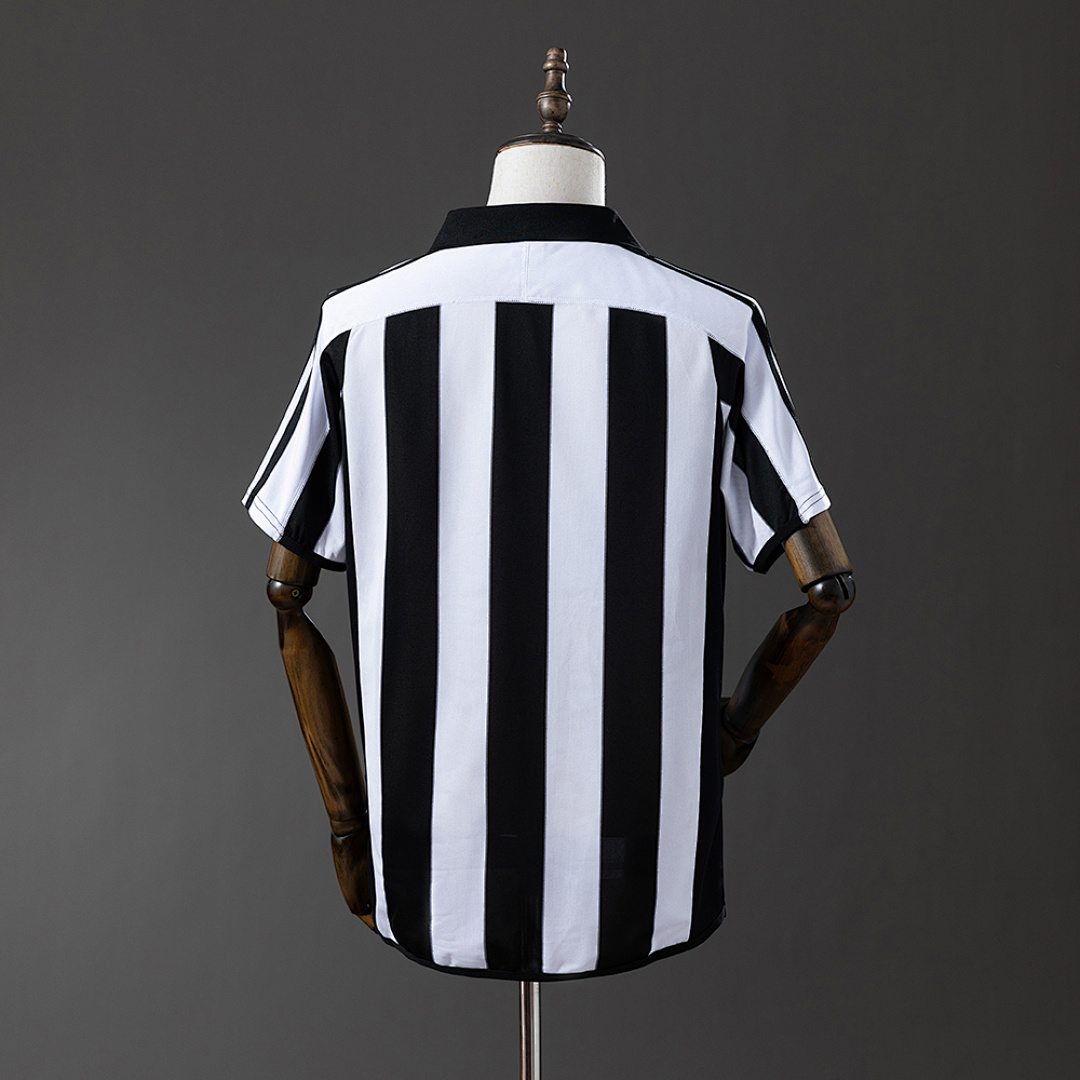 Newcastle United 03/05 Home Retro Jersey S-XXL 7