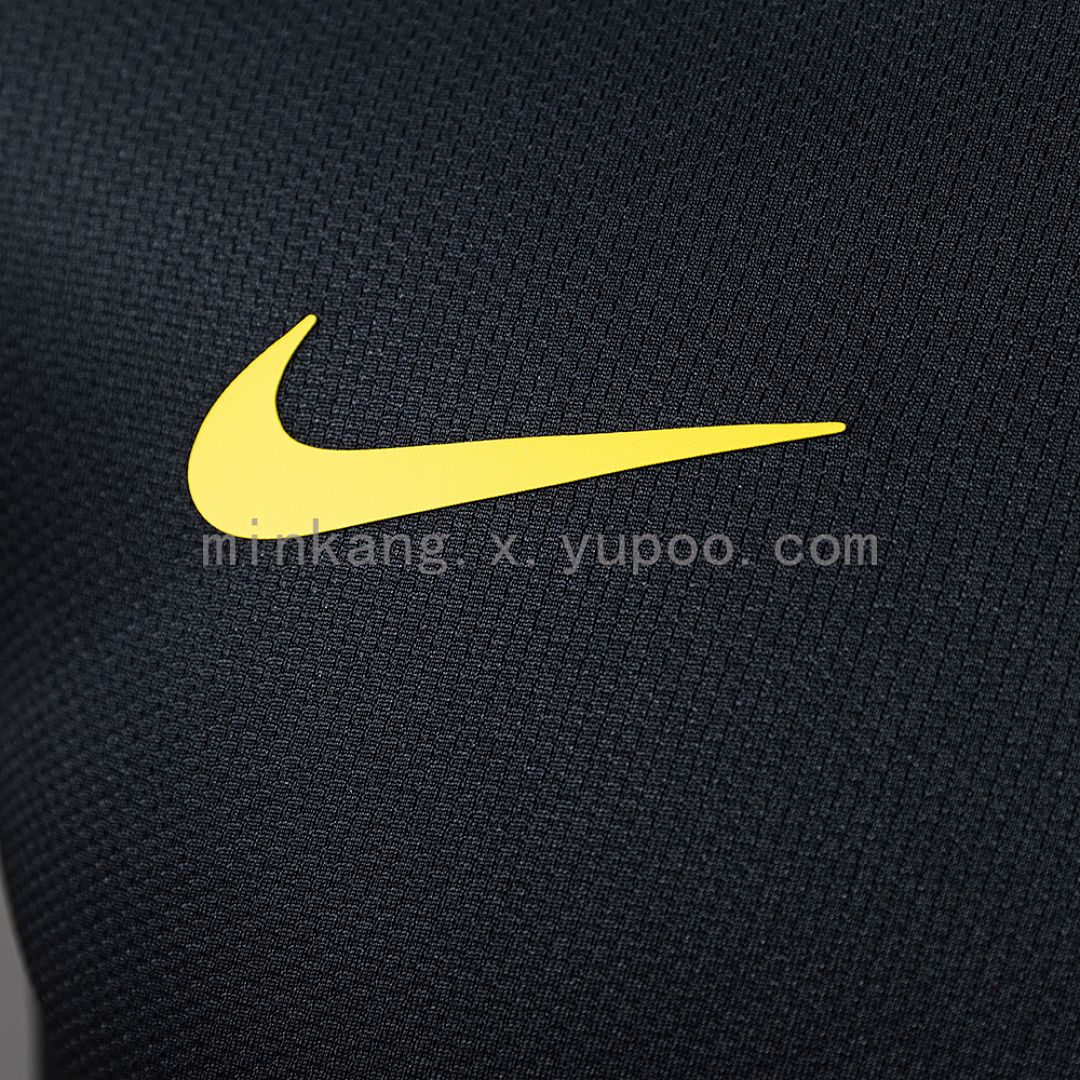 Barcelona 11/12 Away Player Version Retro Jersey S-3XL 4