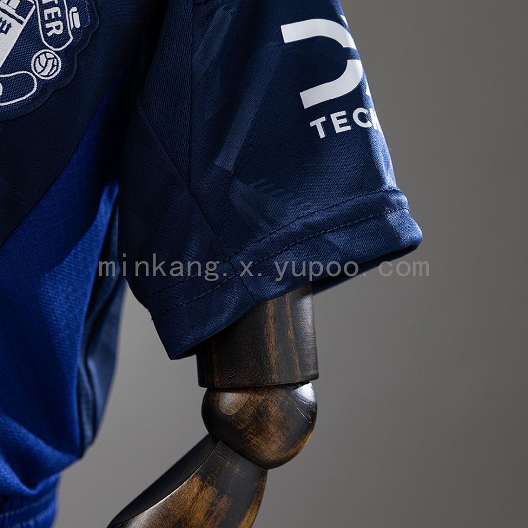 M-U 24/25 Away kids kit Jersey SZIE 16-28 4